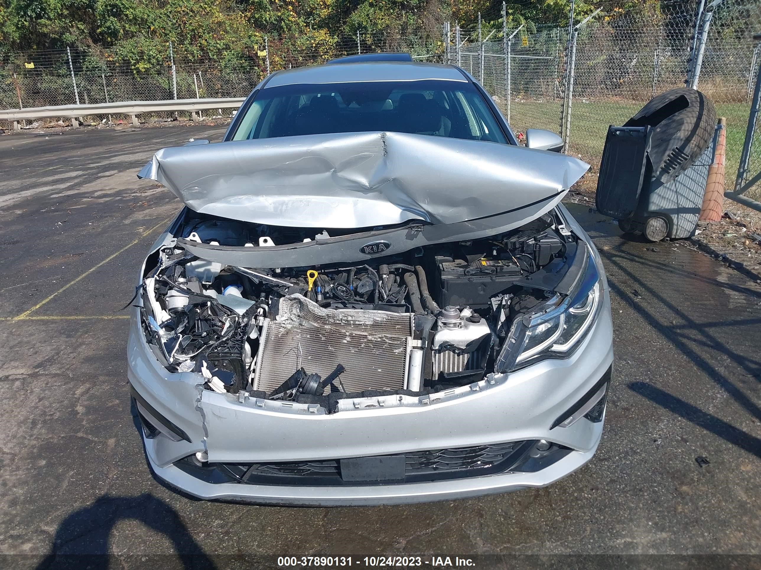 Photo 11 VIN: 5XXGU4L12KG367546 - KIA OPTIMA 