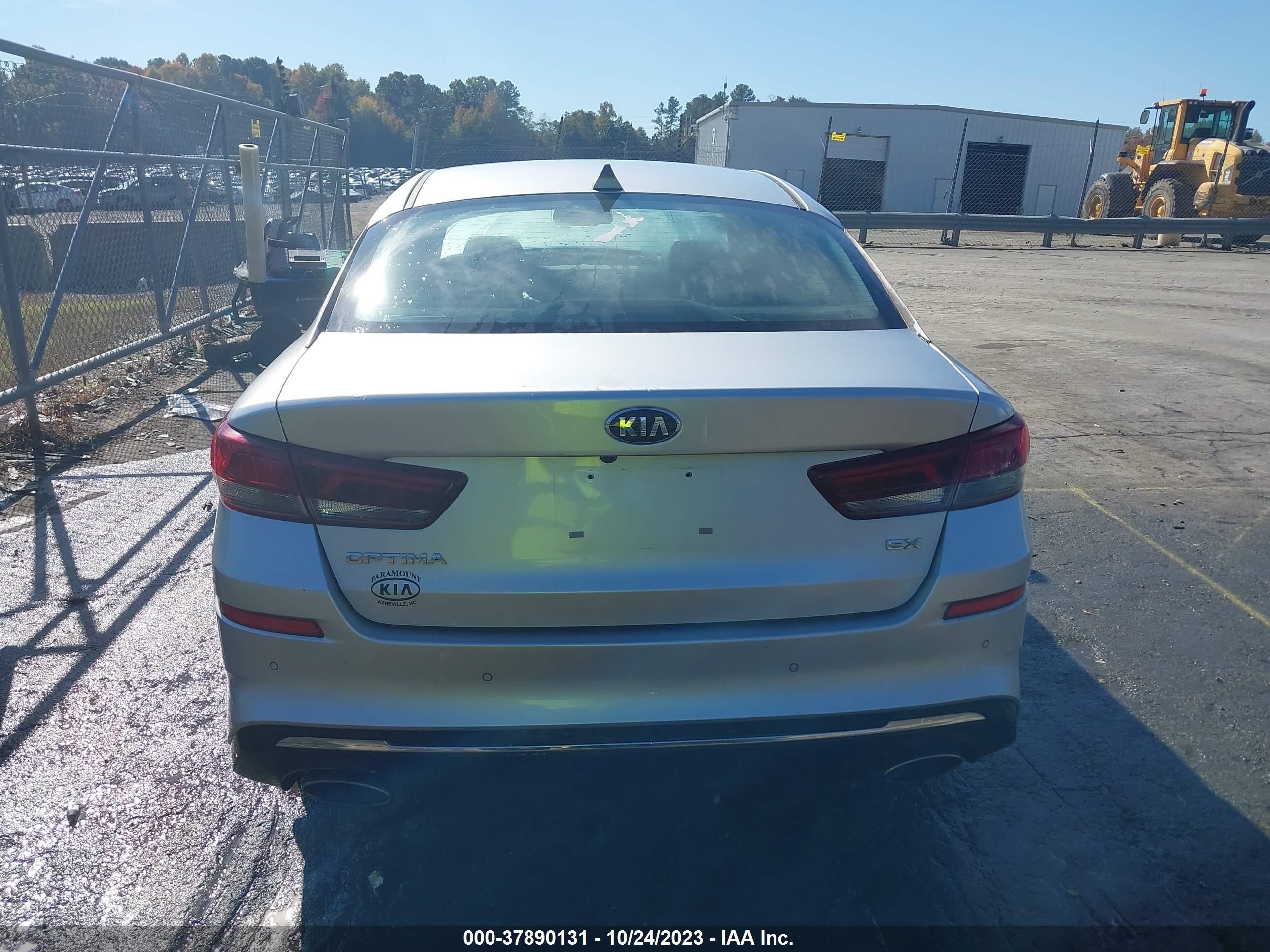 Photo 15 VIN: 5XXGU4L12KG367546 - KIA OPTIMA 