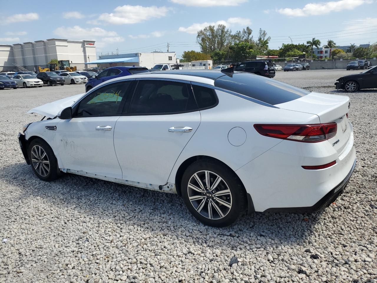 Photo 1 VIN: 5XXGU4L12LG415919 - KIA OPTIMA 