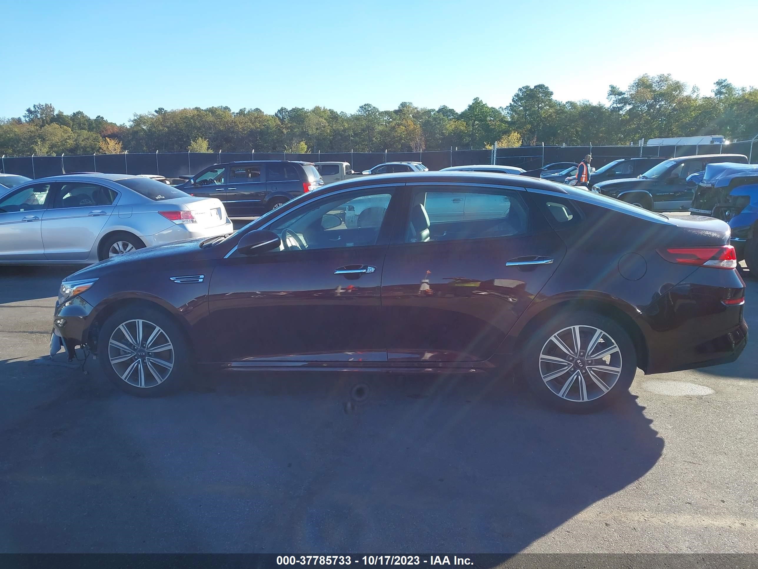 Photo 14 VIN: 5XXGU4L13LG408011 - KIA OPTIMA 