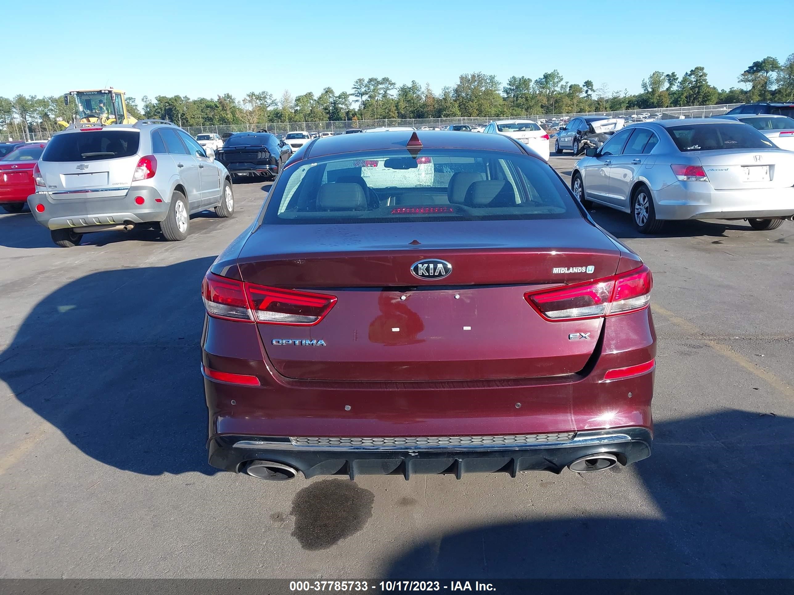 Photo 16 VIN: 5XXGU4L13LG408011 - KIA OPTIMA 