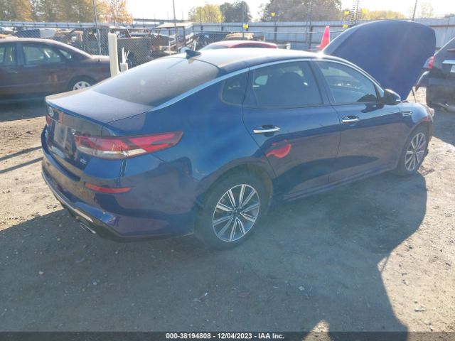 Photo 3 VIN: 5XXGU4L16KG317068 - KIA OPTIMA 