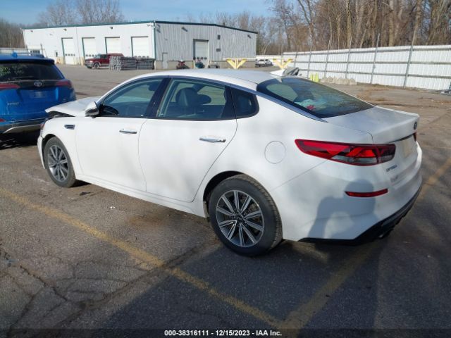 Photo 2 VIN: 5XXGU4L18LG411714 - KIA OPTIMA 