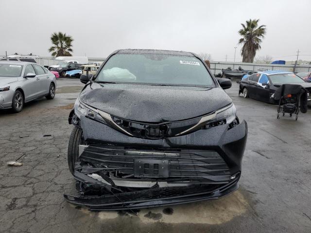 Photo 4 VIN: 5XXGU4L1XKG335959 - TOYOTA SIENNA 