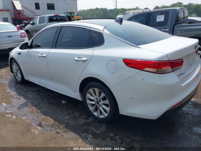 Photo 2 VIN: 5XXGU4L30GG001383 - KIA OPTIMA 