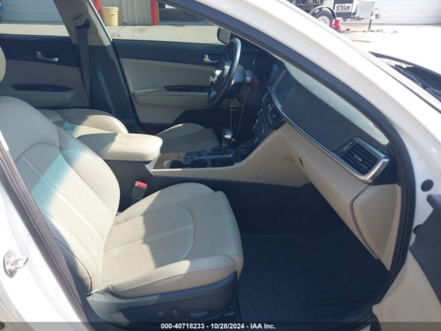 Photo 4 VIN: 5XXGU4L30GG004056 - KIA OPTIMA 