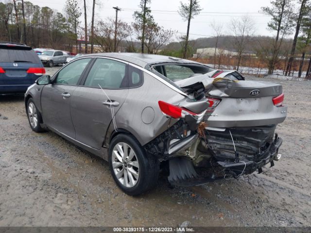 Photo 2 VIN: 5XXGU4L30GG018278 - KIA OPTIMA 