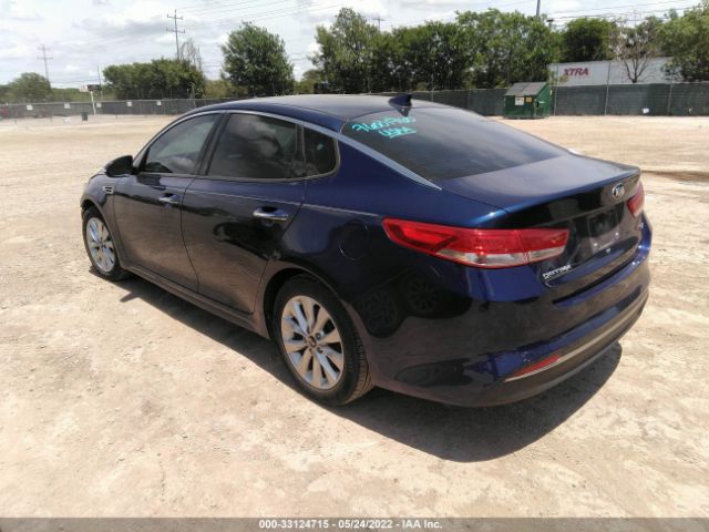 Photo 2 VIN: 5XXGU4L30GG018443 - KIA OPTIMA 