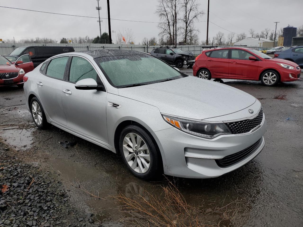 Photo 3 VIN: 5XXGU4L30GG112371 - KIA OPTIMA 