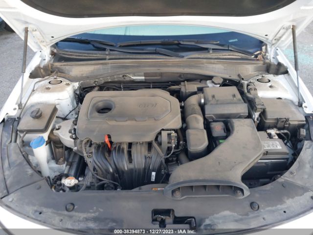 Photo 9 VIN: 5XXGU4L30HG129429 - KIA OPTIMA 