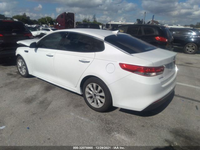 Photo 2 VIN: 5XXGU4L30HG174130 - KIA OPTIMA 