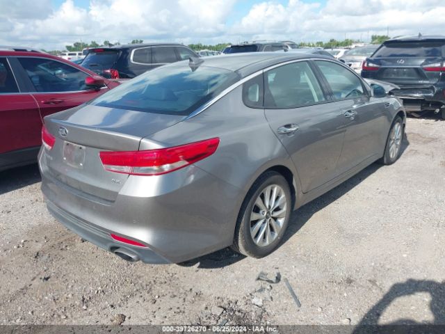 Photo 3 VIN: 5XXGU4L30JG212767 - KIA OPTIMA 