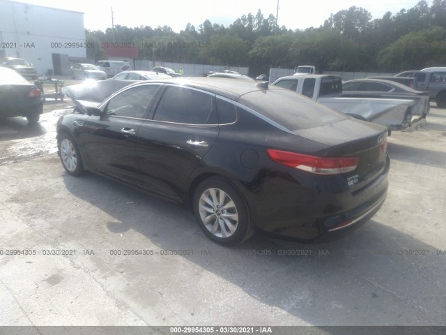 Photo 2 VIN: 5XXGU4L30JG238222 - KIA OPTIMA 