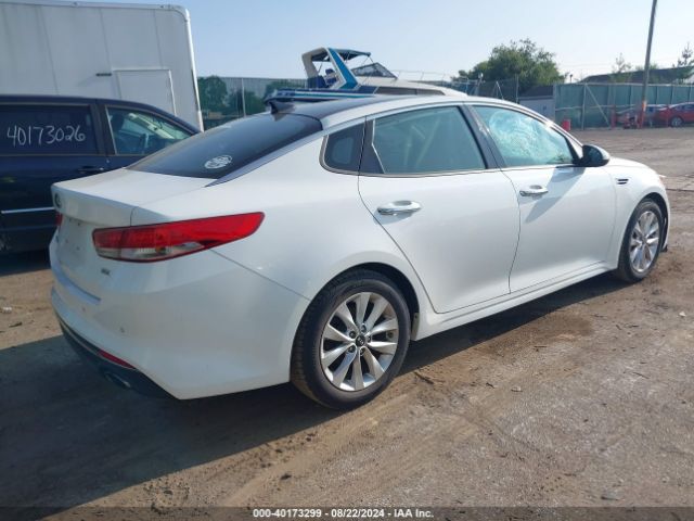 Photo 3 VIN: 5XXGU4L31GG050754 - KIA OPTIMA 