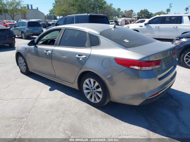 Photo 2 VIN: 5XXGU4L31GG067523 - KIA OPTIMA 