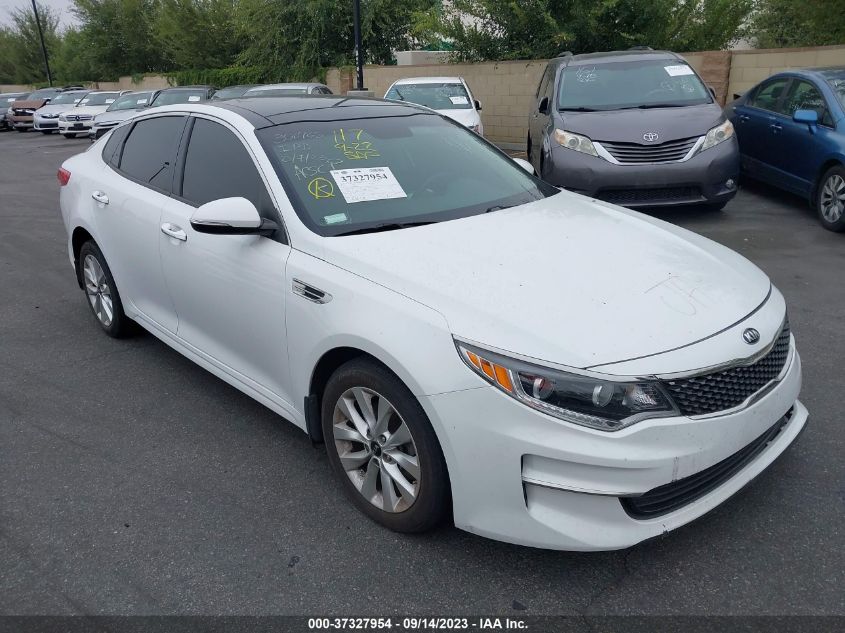 Photo 0 VIN: 5XXGU4L31GG086721 - KIA OPTIMA 