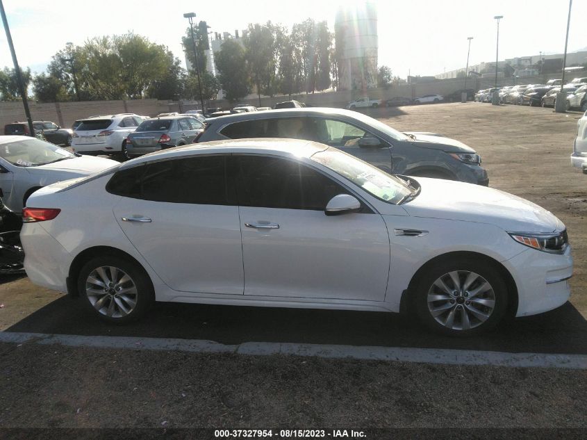 Photo 13 VIN: 5XXGU4L31GG086721 - KIA OPTIMA 