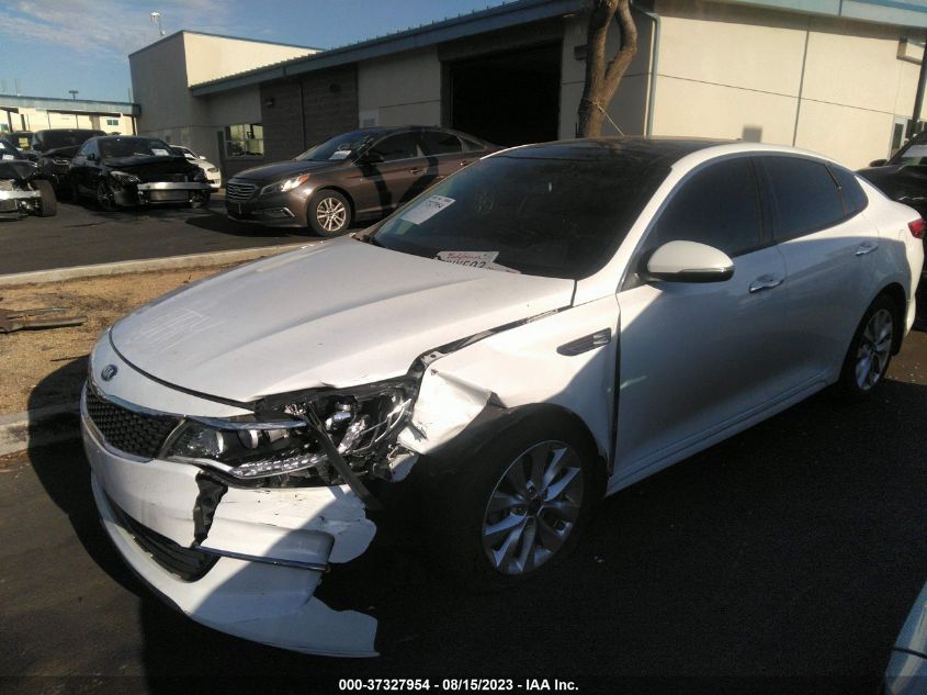 Photo 5 VIN: 5XXGU4L31GG086721 - KIA OPTIMA 