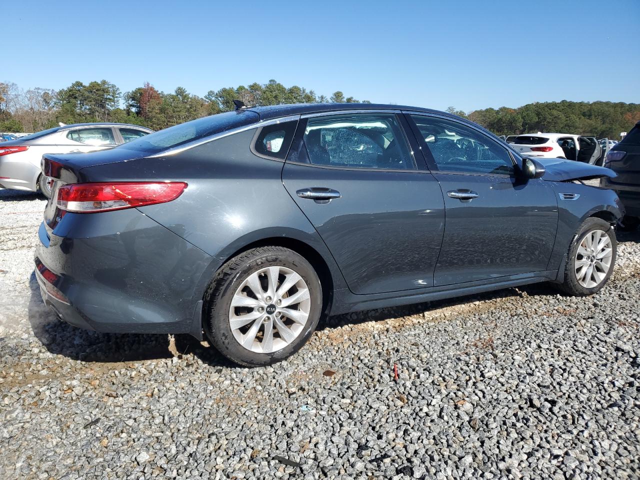 Photo 2 VIN: 5XXGU4L31GG118826 - KIA OPTIMA 