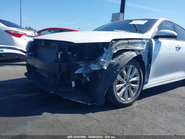 Photo 5 VIN: 5XXGU4L31JG215984 - KIA OPTIMA 