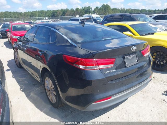 Photo 2 VIN: 5XXGU4L31JG245602 - KIA OPTIMA 