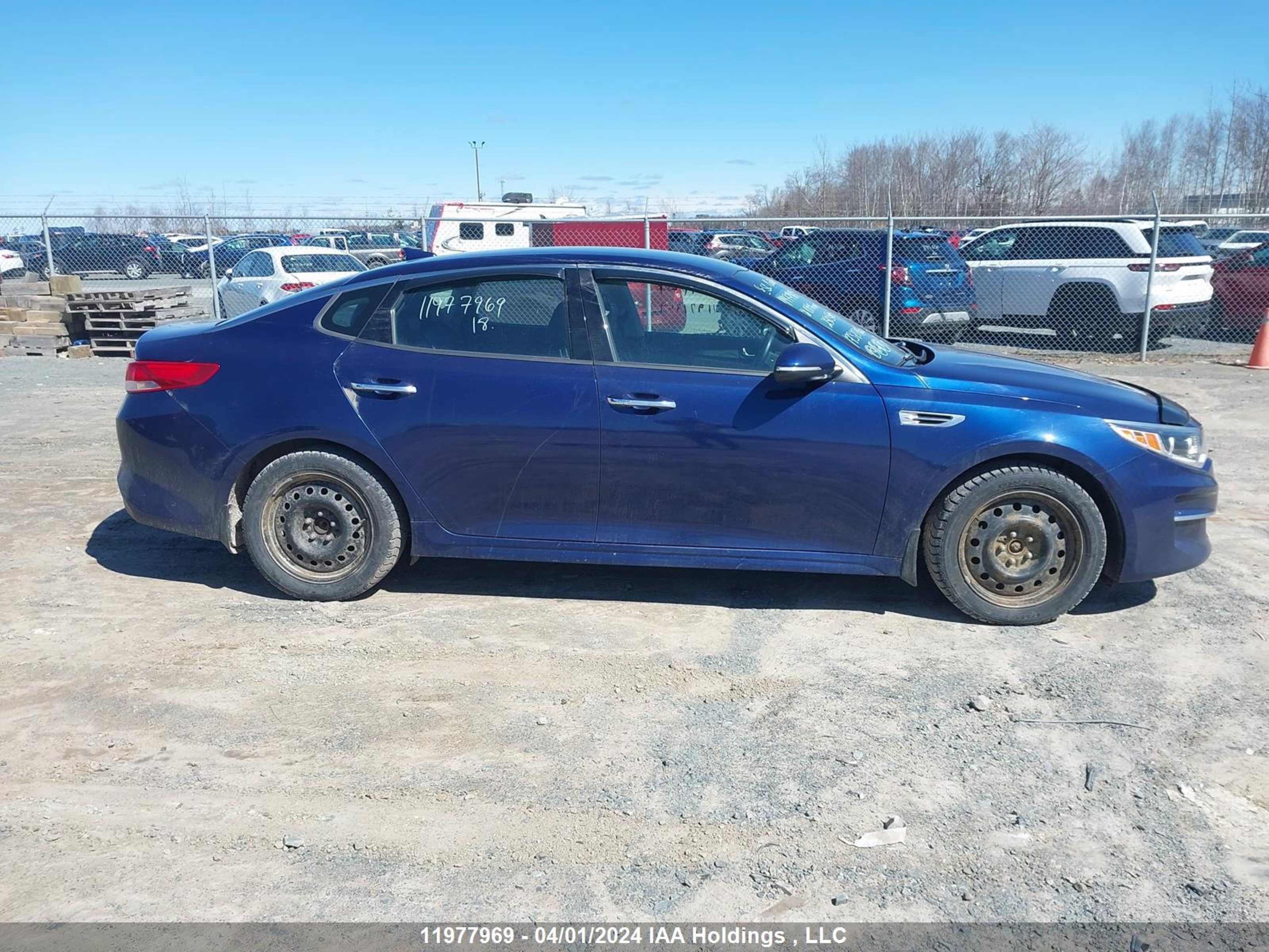 Photo 13 VIN: 5XXGU4L31JG250380 - KIA OPTIMA 