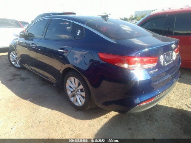 Photo 2 VIN: 5XXGU4L32GG068826 - KIA OPTIMA 