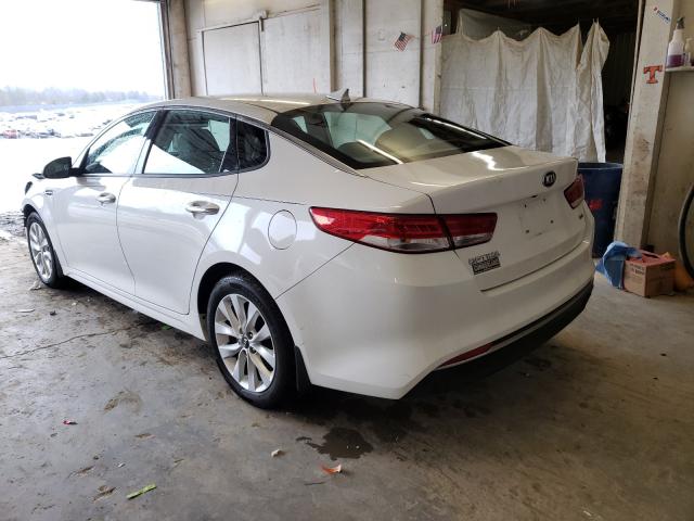 Photo 2 VIN: 5XXGU4L32GG070642 - KIA OPTIMA 