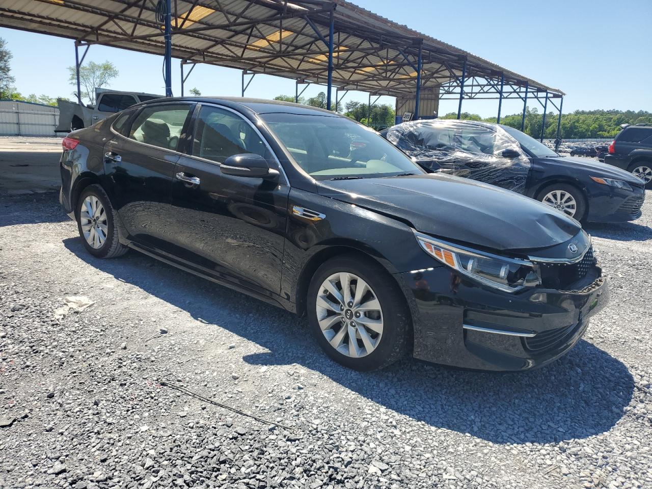 Photo 3 VIN: 5XXGU4L32GG075632 - KIA OPTIMA 