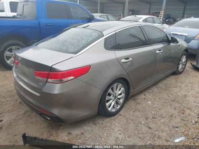 Photo 3 VIN: 5XXGU4L32GG097209 - KIA OPTIMA 