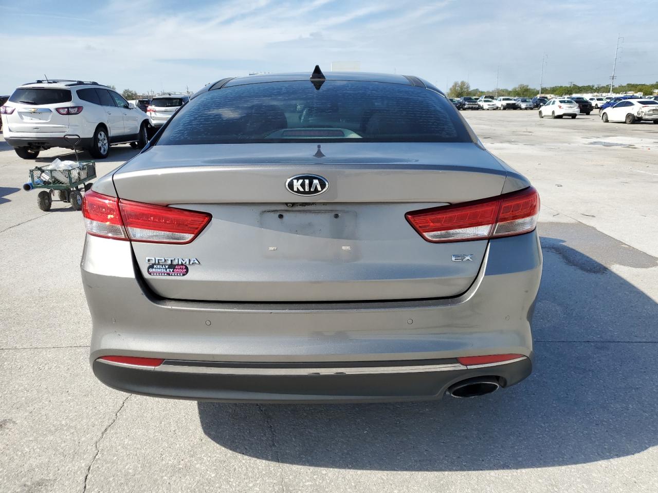 Photo 5 VIN: 5XXGU4L32GG103137 - KIA OPTIMA 