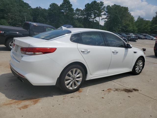 Photo 2 VIN: 5XXGU4L32GG120438 - KIA OPTIMA 