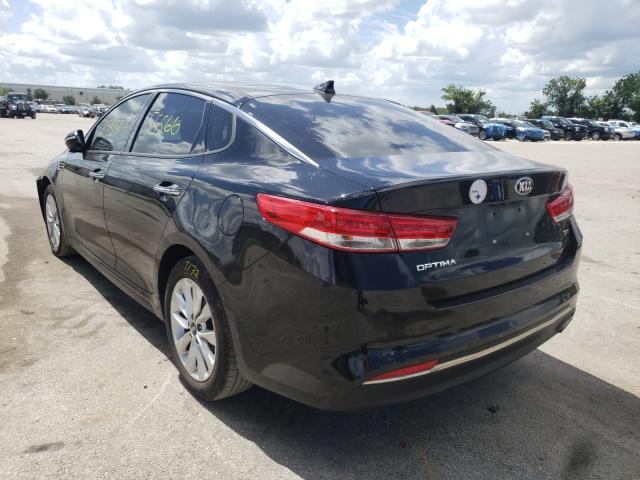 Photo 2 VIN: 5XXGU4L32HG137628 - KIA OPTIMA EX 