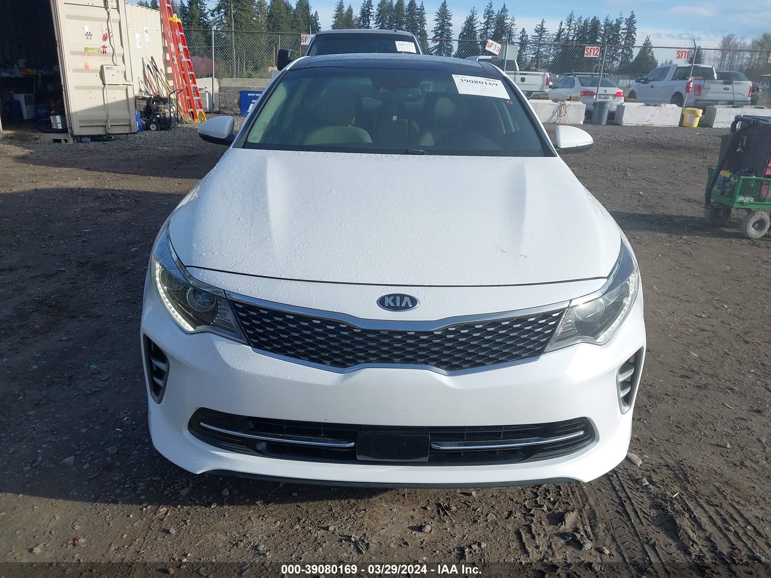 Photo 11 VIN: 5XXGU4L32HG151058 - KIA OPTIMA 