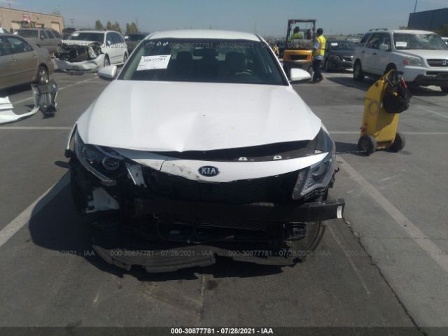 Photo 5 VIN: 5XXGU4L32HG156874 - KIA OPTIMA 