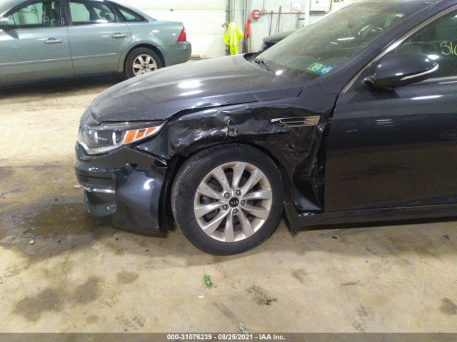 Photo 5 VIN: 5XXGU4L32HG156969 - KIA OPTIMA 