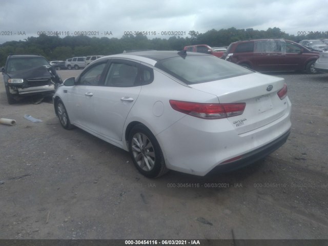 Photo 2 VIN: 5XXGU4L32JG184745 - KIA OPTIMA 