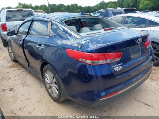 Photo 2 VIN: 5XXGU4L32JG196961 - KIA OPTIMA 