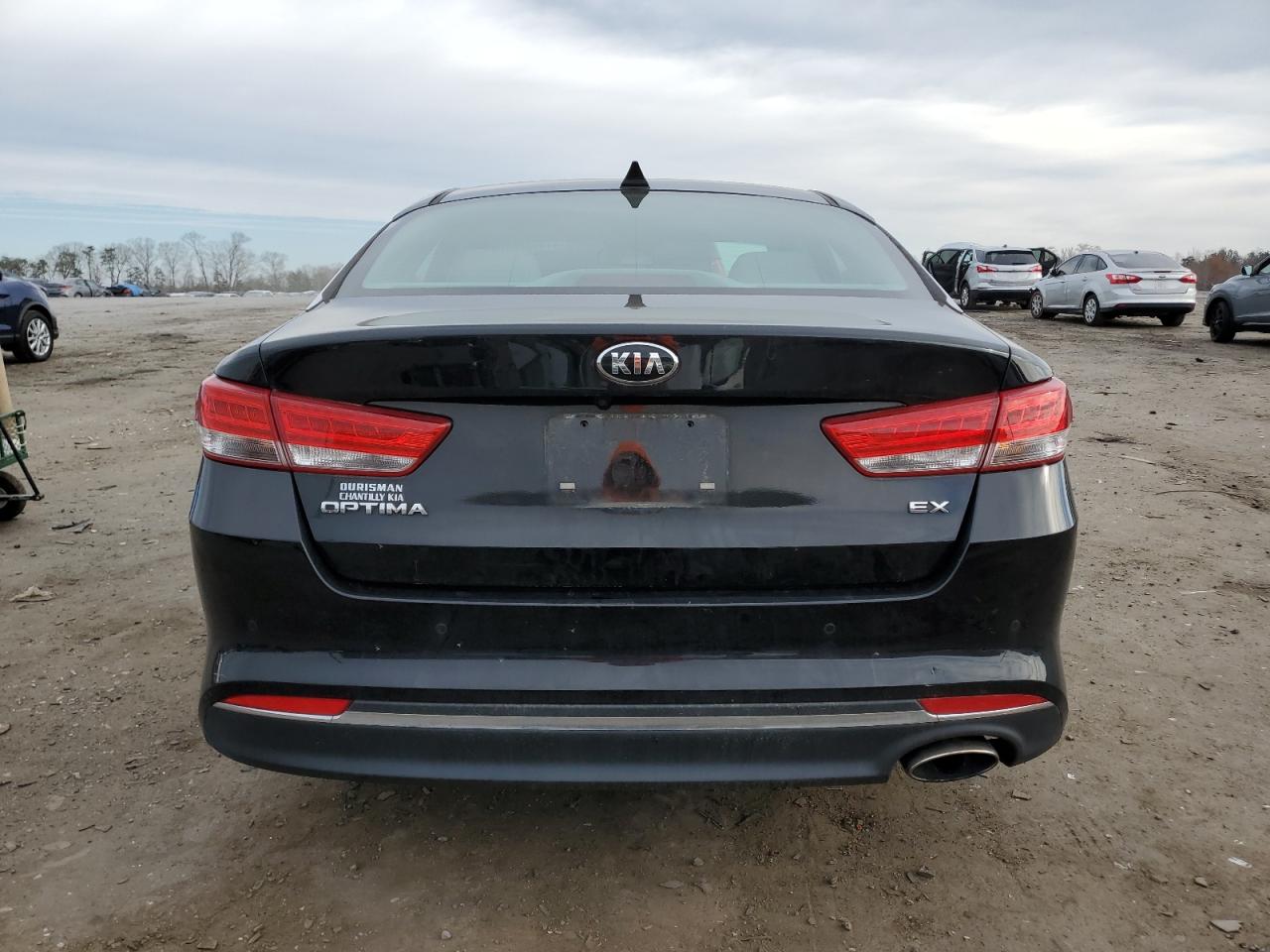 Photo 5 VIN: 5XXGU4L32JG245690 - KIA OPTIMA 