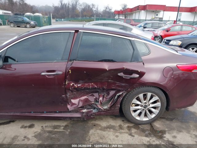 Photo 5 VIN: 5XXGU4L33GG093637 - KIA OPTIMA 