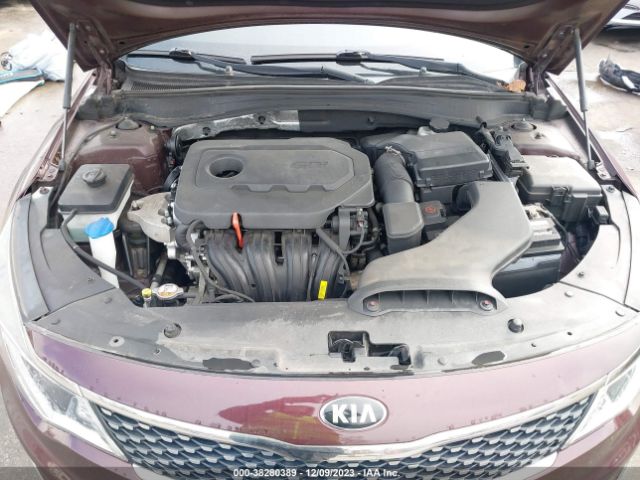 Photo 9 VIN: 5XXGU4L33GG093637 - KIA OPTIMA 