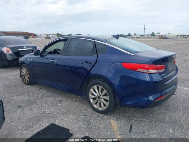 Photo 2 VIN: 5XXGU4L33GG114762 - KIA OPTIMA 