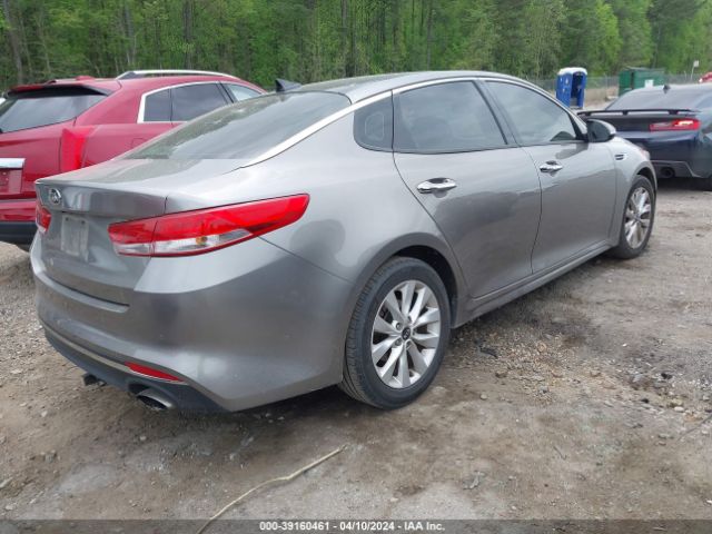 Photo 3 VIN: 5XXGU4L33HG124970 - KIA OPTIMA 