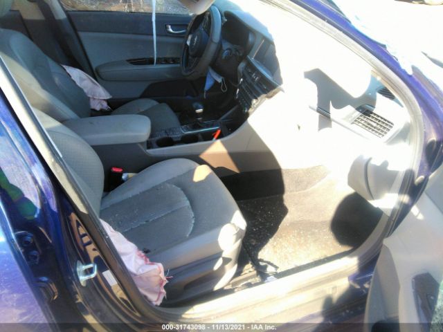 Photo 4 VIN: 5XXGU4L33HG136732 - KIA OPTIMA 