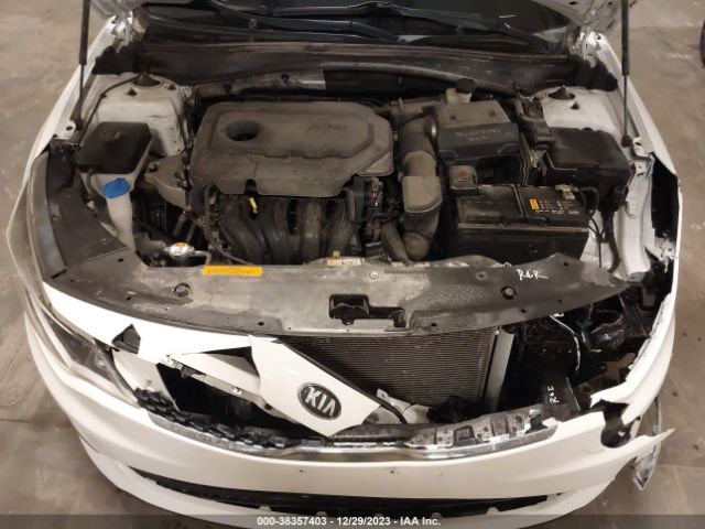 Photo 9 VIN: 5XXGU4L33JG184141 - KIA OPTIMA 