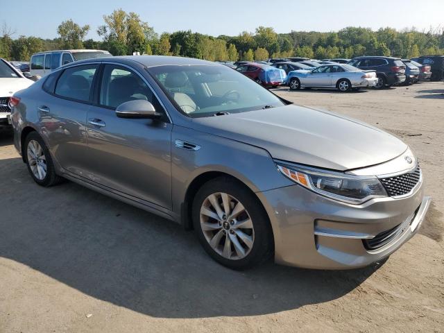 Photo 3 VIN: 5XXGU4L33JG209605 - KIA OPTIMA EX 