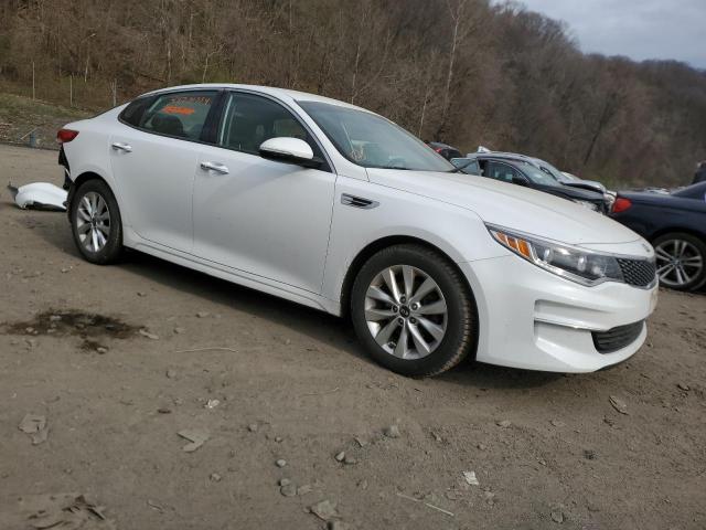 Photo 3 VIN: 5XXGU4L34GG067628 - KIA OPTIMA 