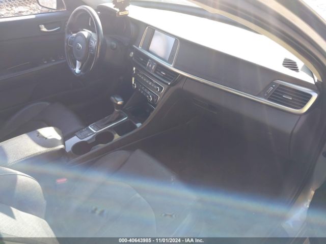 Photo 4 VIN: 5XXGU4L34GG084400 - KIA OPTIMA 