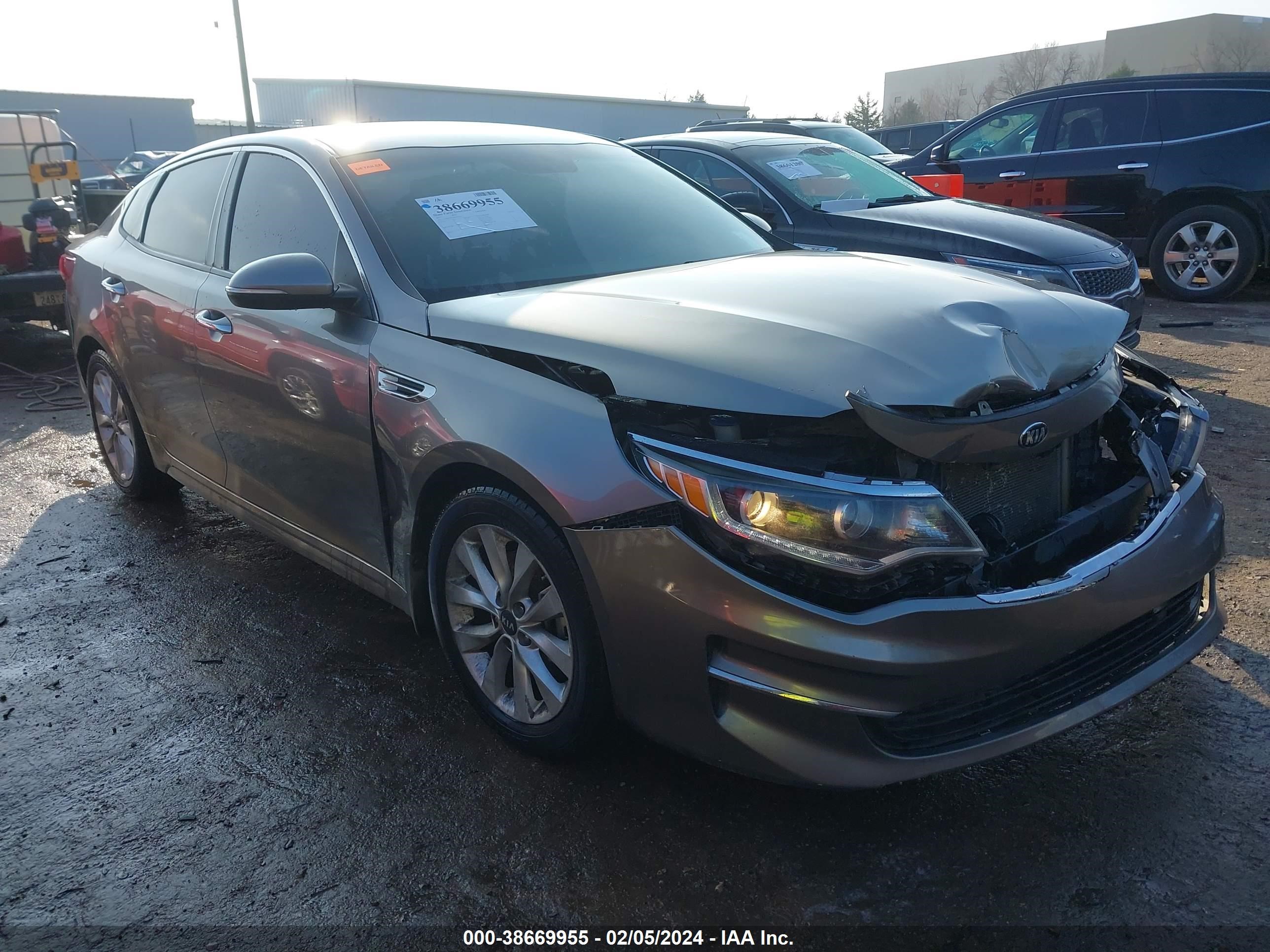 Photo 0 VIN: 5XXGU4L34HG172171 - KIA OPTIMA 