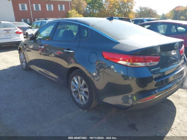 Photo 2 VIN: 5XXGU4L34JG224002 - KIA OPTIMA 